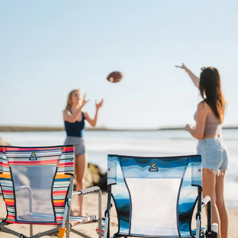 Smooth Motion Beach Rocker - Choice 712 - Heavy-Duty Kickback Rocker with Beverage Holder Detail