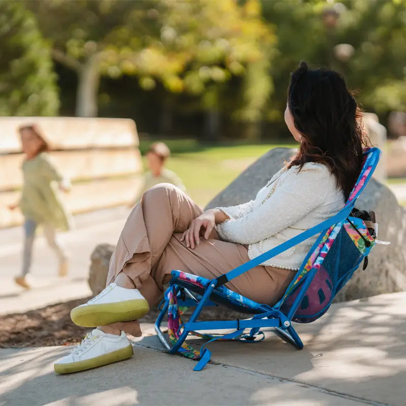 Backpack Travel Everywhere Chair 2 - Choice 656 - Low-Profile Reclining Beach Chair with Backpack Straps Detail