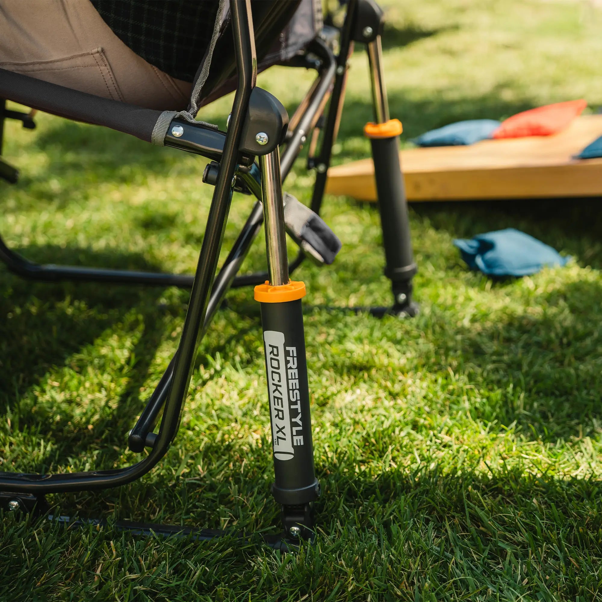 Heavy-Duty Freestyle Freestyle Rocker XL with Side Table - Choice 836 - RoadTrip Rocker Smooth Motion Camp Chair Detail