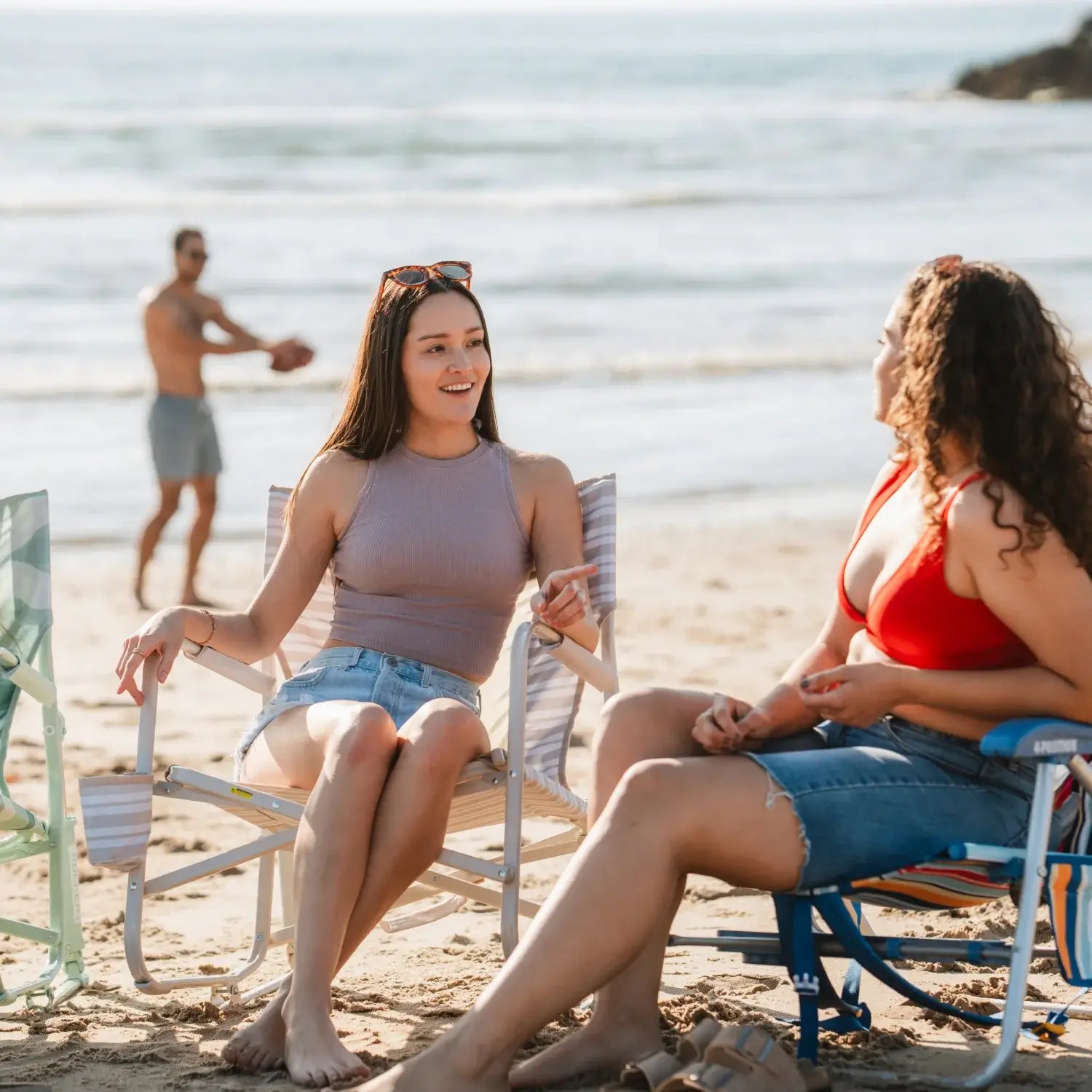 Smooth Motion Beach Rocker - Choice 712 - Heavy-Duty Kickback Rocker with Beverage Holder Detail